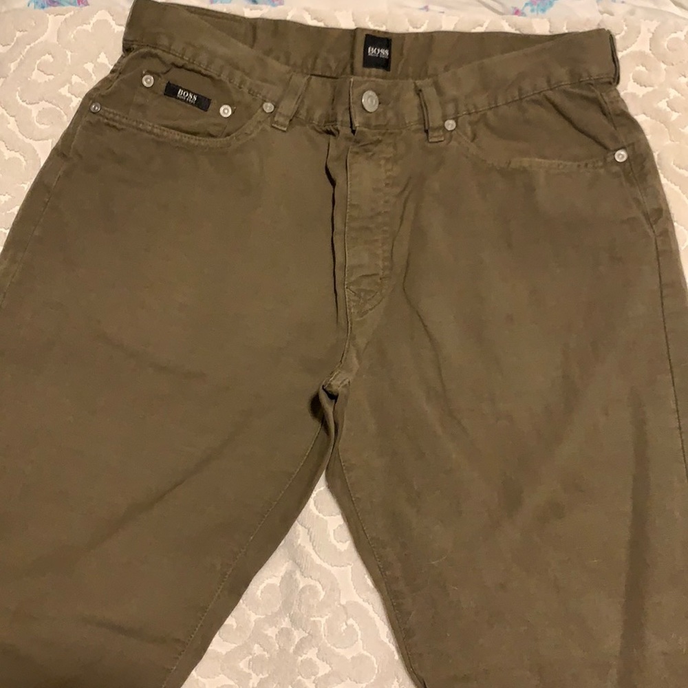 HUGO BOSS GREEN KHAKIS